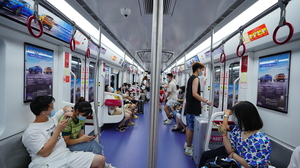 重庆地铁广告图片